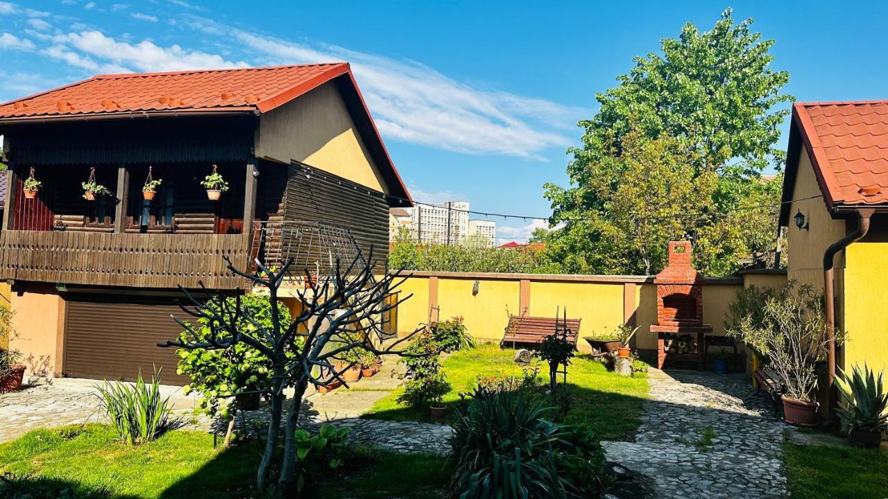 Leto House Târgu Jiu Exterior foto